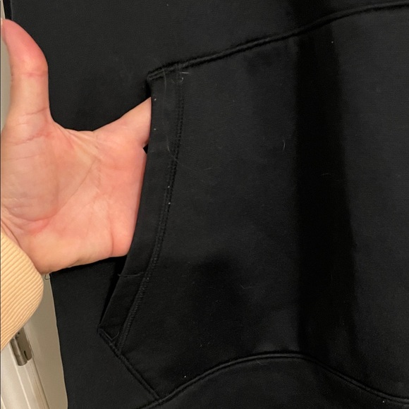 Under Armour Men's Black Sweatshirt with Red Logo - Picture 4 of 6